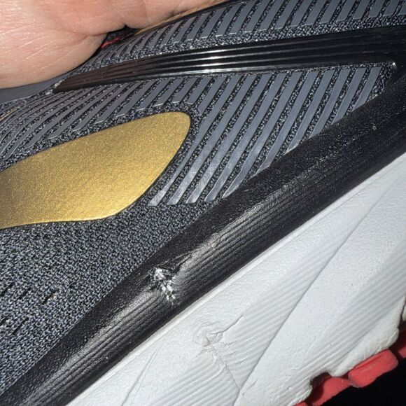 Brooks Adrenaline GTS 18 Men's black Running Sneakers size 10 - Picture 9 of 13